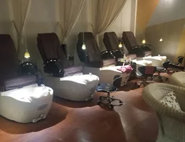 The Spa at Merle Norman