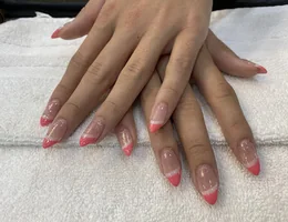 FAIRFAX STATION NAILS & SPA