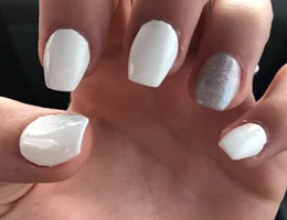 An Nails