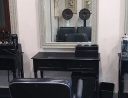 Elliot street salon