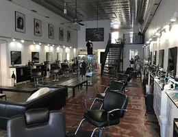 Salon 110