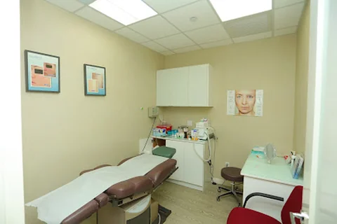 Photo Acuiderm Skin & Cosmetic Surgery Center - Manhattan Office