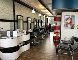 Mona Beauty Salon