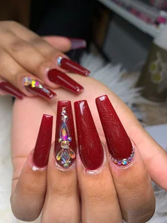 Photo Ruby Nails Design