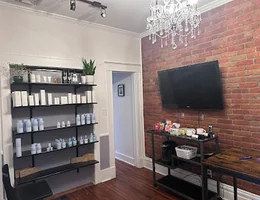 Juno Salon