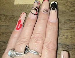 Hot 10 Nail's