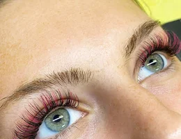 Flirt & Flutter Eyelash Salon