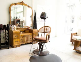 Betty Green Salon