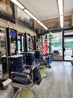 Photo Broadway Barbers LIC