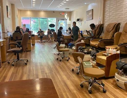 Central West End Nails & Spa