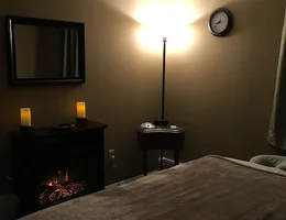 Leslie's Massage Therapy