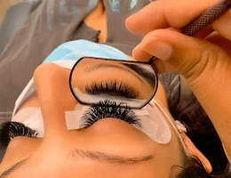 Think Exotic Lash bar