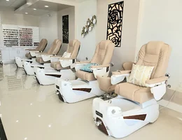 I Polish Nail Spa