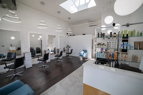 Photo Contura Fine Hair Salon