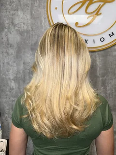 Photo HAIRFLOW SALON BY XIOMY at Sola Salons 34th st, Manhattan