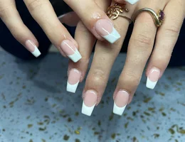 Sky Nails & Spa