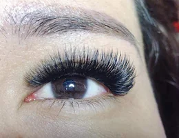 Glamour Lash & Nails - Issaquah