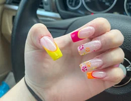 Suncrest Nails