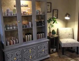 Mecca Salon