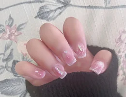 Happy Nails