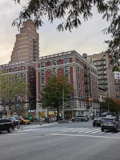 Photo Jeffrey Stein Salons at w.86th st