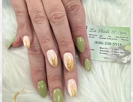 La NAILS & SPA - Ellisville, MO(15% off new customers)