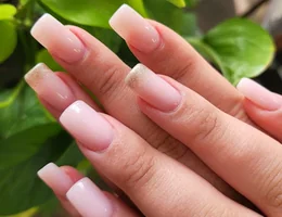 Pink Nails & Spa