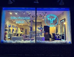 Bleu Mousse Salon