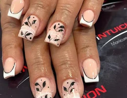 Intuicion Nails