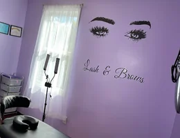 Amazingly Young Beauty Studio