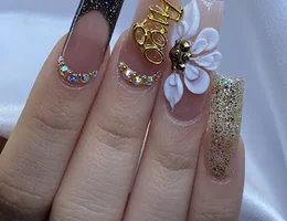 City Nail & Spa