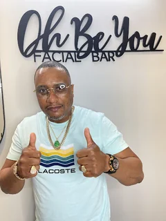 Photo Oh Be You Facial Bar