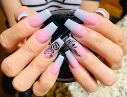 Lavish Nail Bar