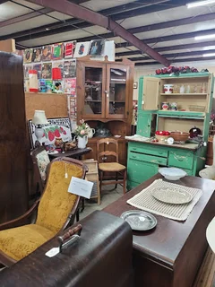 Photo Old Hippy Antique Mall