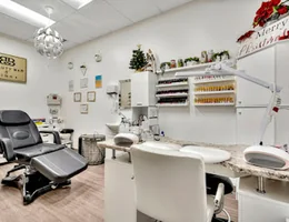 Sola Salon Studios