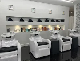 Molecule Salon