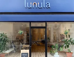 Lunula Nail Salon