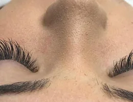 Amazing Lash Studio