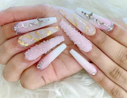 Model Nails