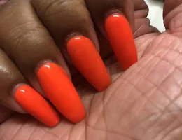 Nails Attraction