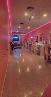 Photo THE NAIL BAR