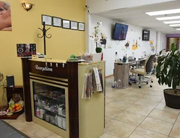 Tomah 2 Nails & massages