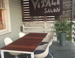 Vitali Salon