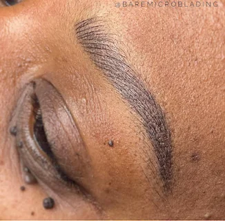 Photo Bare Microblading