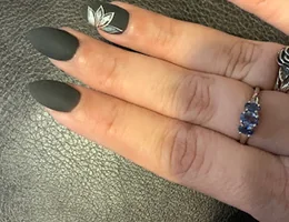 Diamond Nails