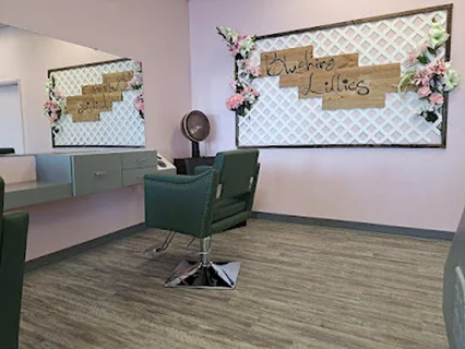 Photo Blushing Lillies Beauty Lounge