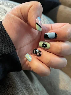 Photo Forest Creative Nail & Spa