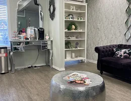 Platinum Salon & Massage