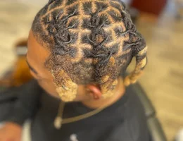 Veda's Locs & Braids Bar