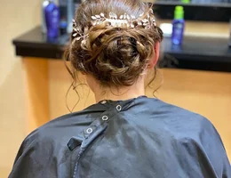 Holiday Hair Salon - Johnstown